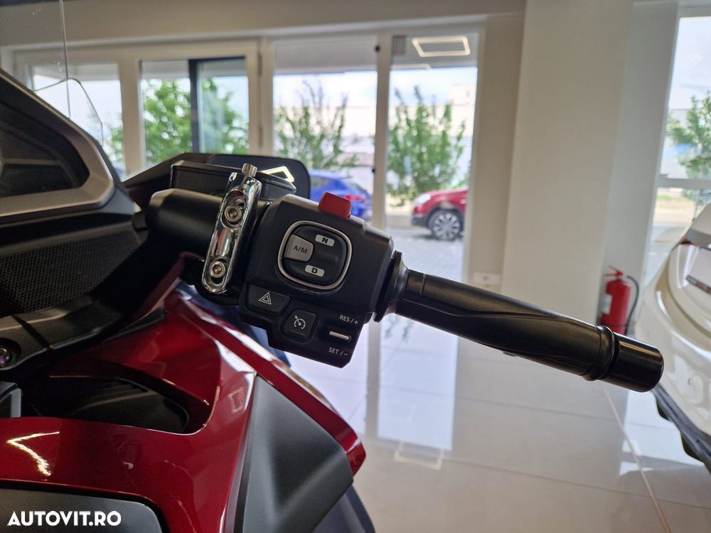 Honda Gold Wing - 16
