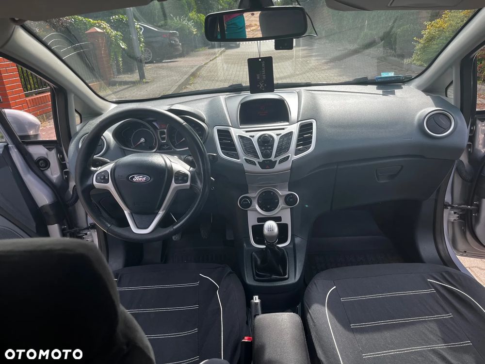 Ford Fiesta 1.4 TDCi Platinium X - 19
