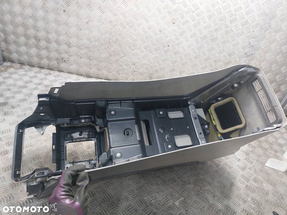 TUNEL ŚRODKOWY PODŁOKIETNIK PANEL NAWIEWU KANAPY MAZDA CX-9 I LIFT - 8