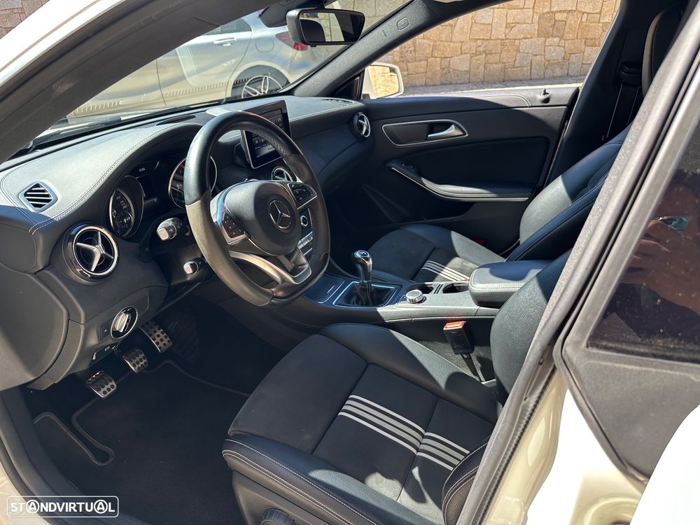 Mercedes-Benz CLA 180 Shooting Brake d AMG Line - 20