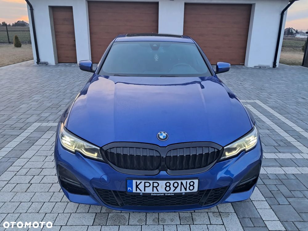 BMW Seria 3 330i xDrive M Sport sport - 1