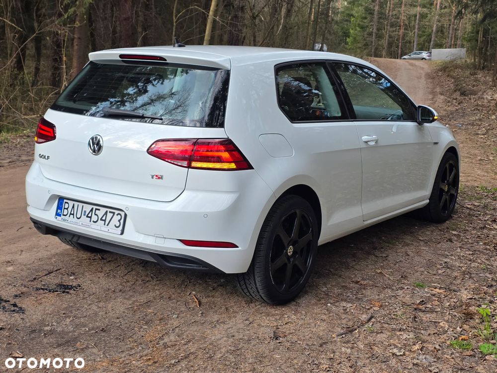 Volkswagen Golf 1.0 TSI BMT Trendline - 5