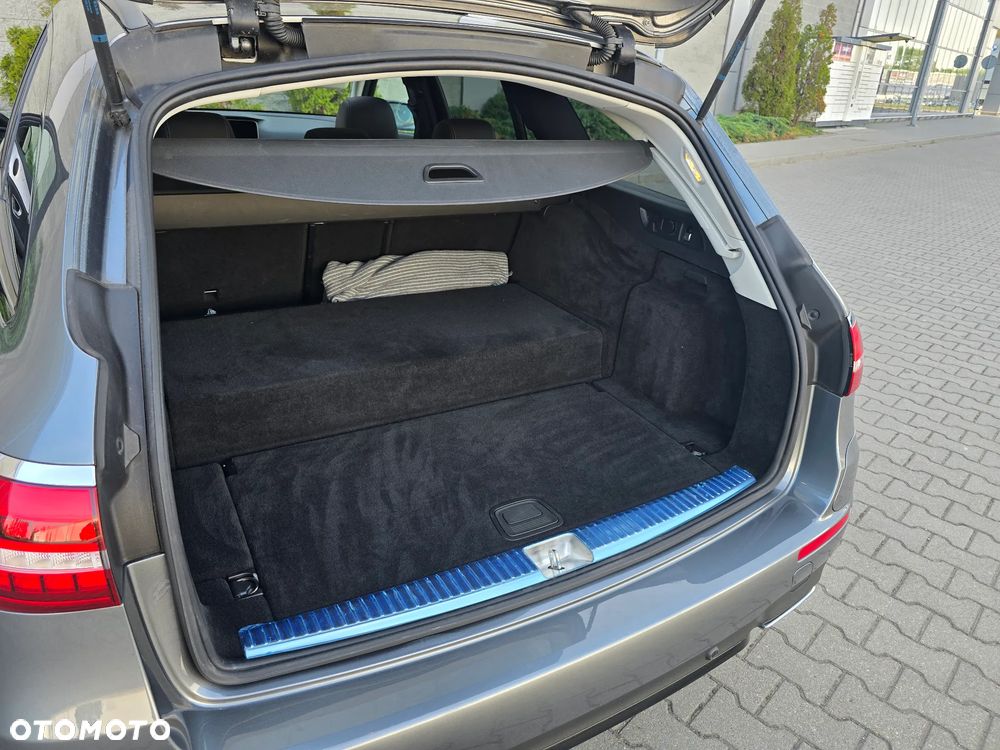 Mercedes-Benz Klasa E 300 de 9G-TRONIC AMG Line - 19