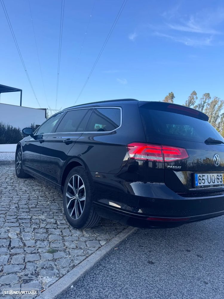 VW Passat Variant 1.6 TDI Confortline DSG - 3