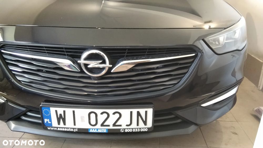 Opel Insignia - 12