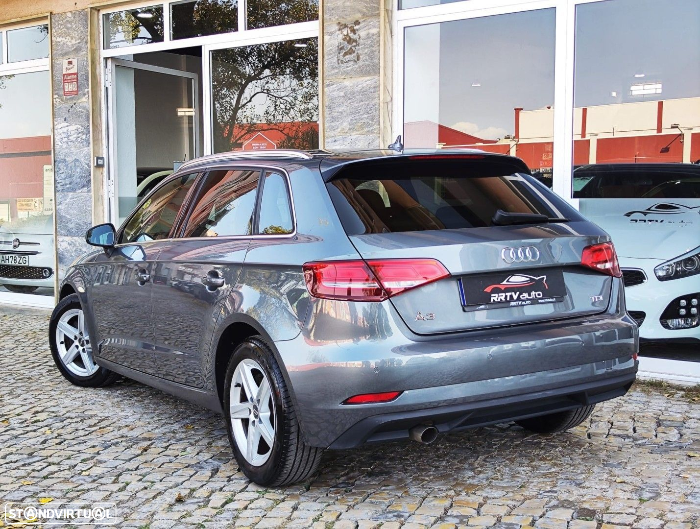 Audi A3 Sportback 1.6 TDI Advance - 12