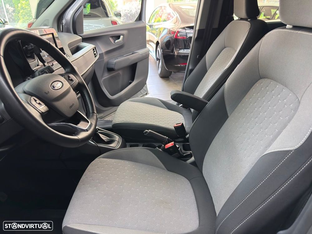 Ford Tourneo Courier 1.0 EcoBoost Titanium - 24