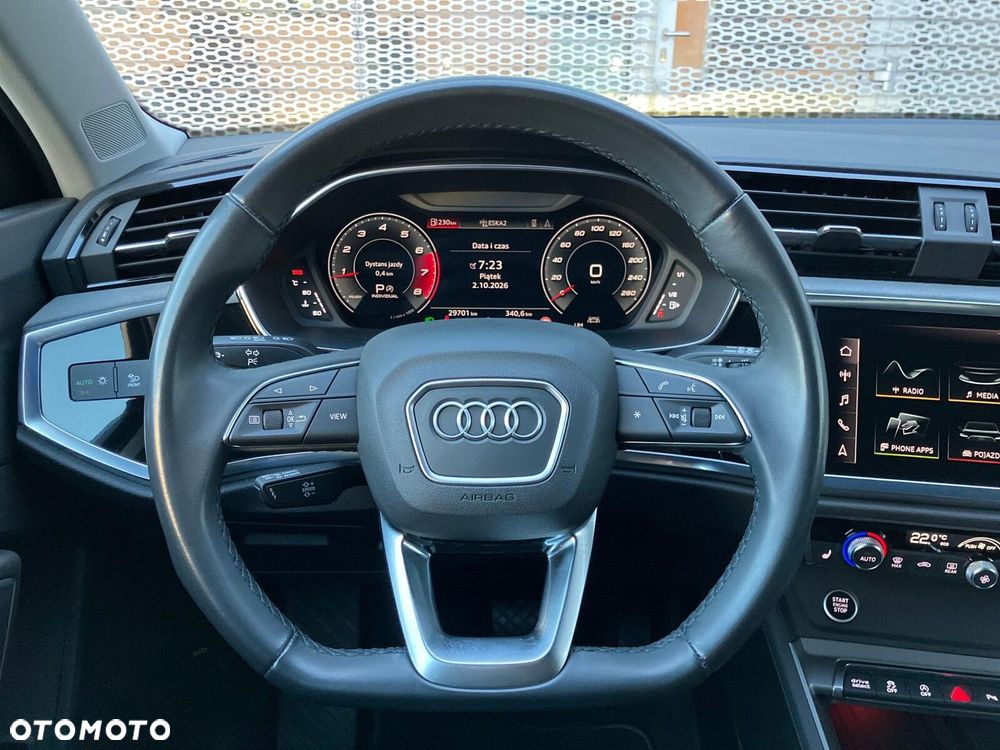 Audi Q3 Sportback - 12