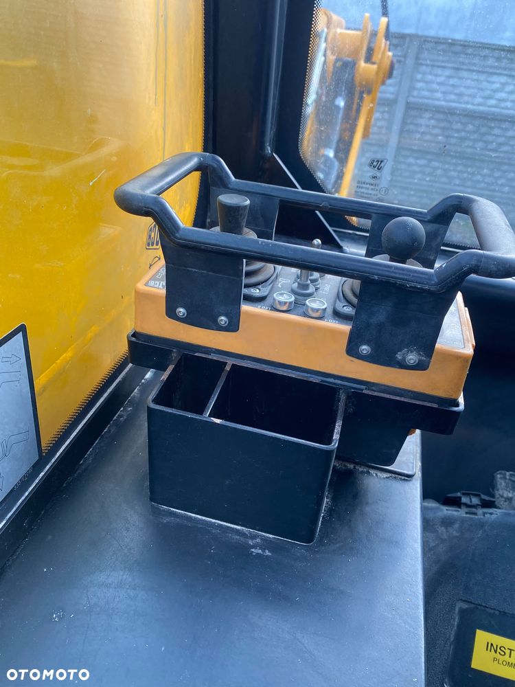 JCB 540-200 - 17