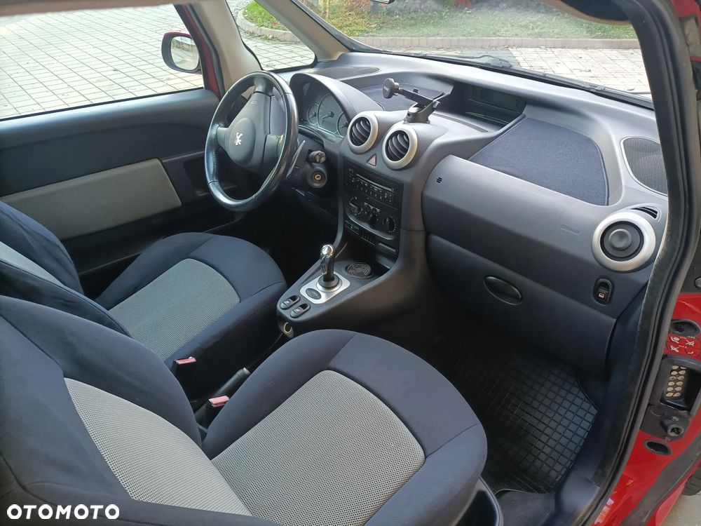 Peugeot 1007 1.6 Trendy 2-Tronic - 12