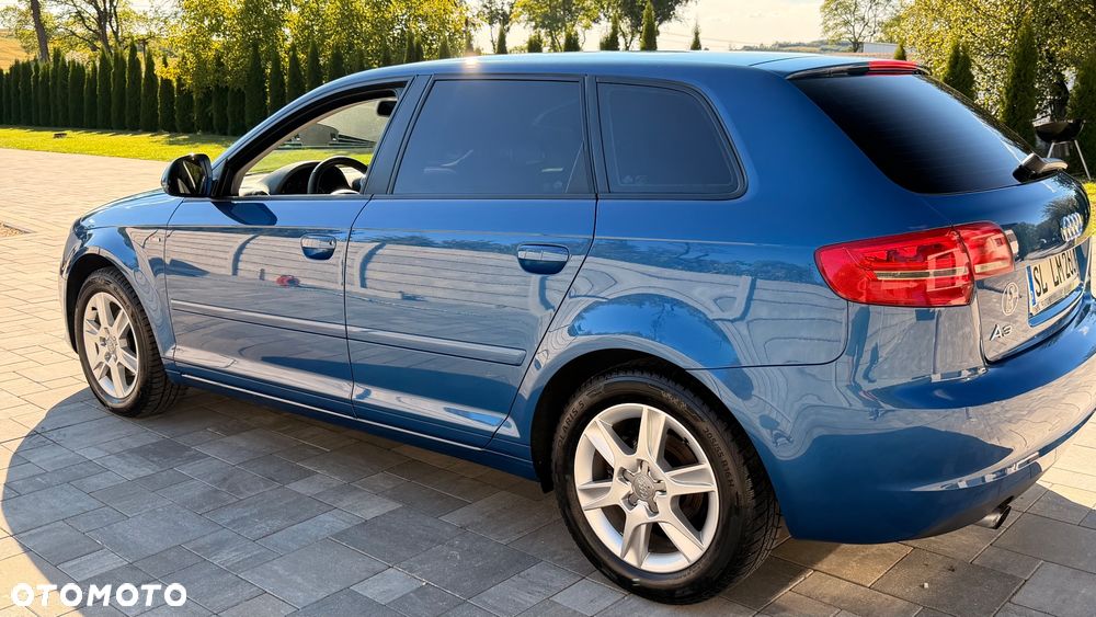 Audi A3 Sportback 1.6 Attraction - 9
