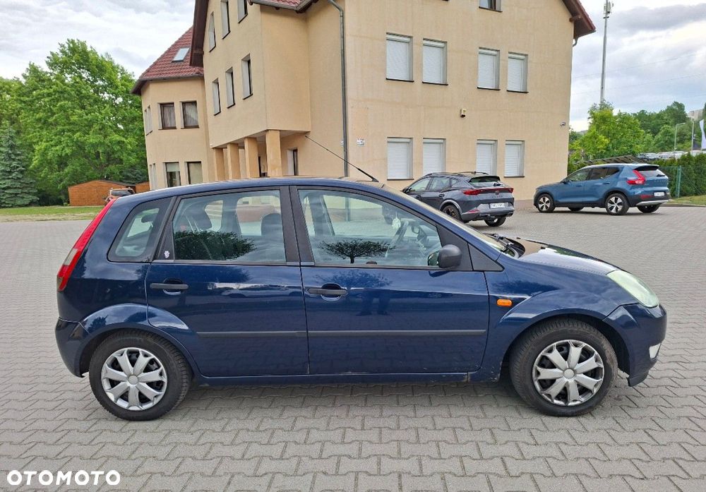 Ford Fiesta - 7