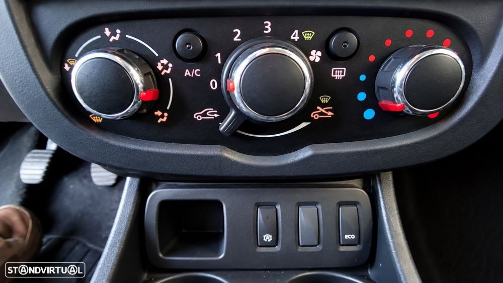 Dacia Duster 1.2 TCe Comfort - 12