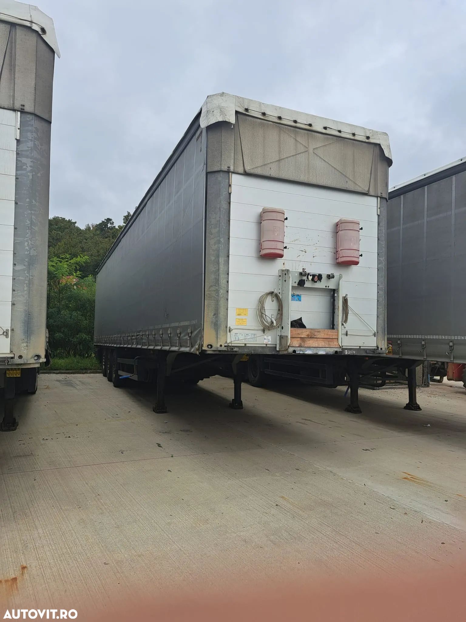 Schmitz Cargobull - 1