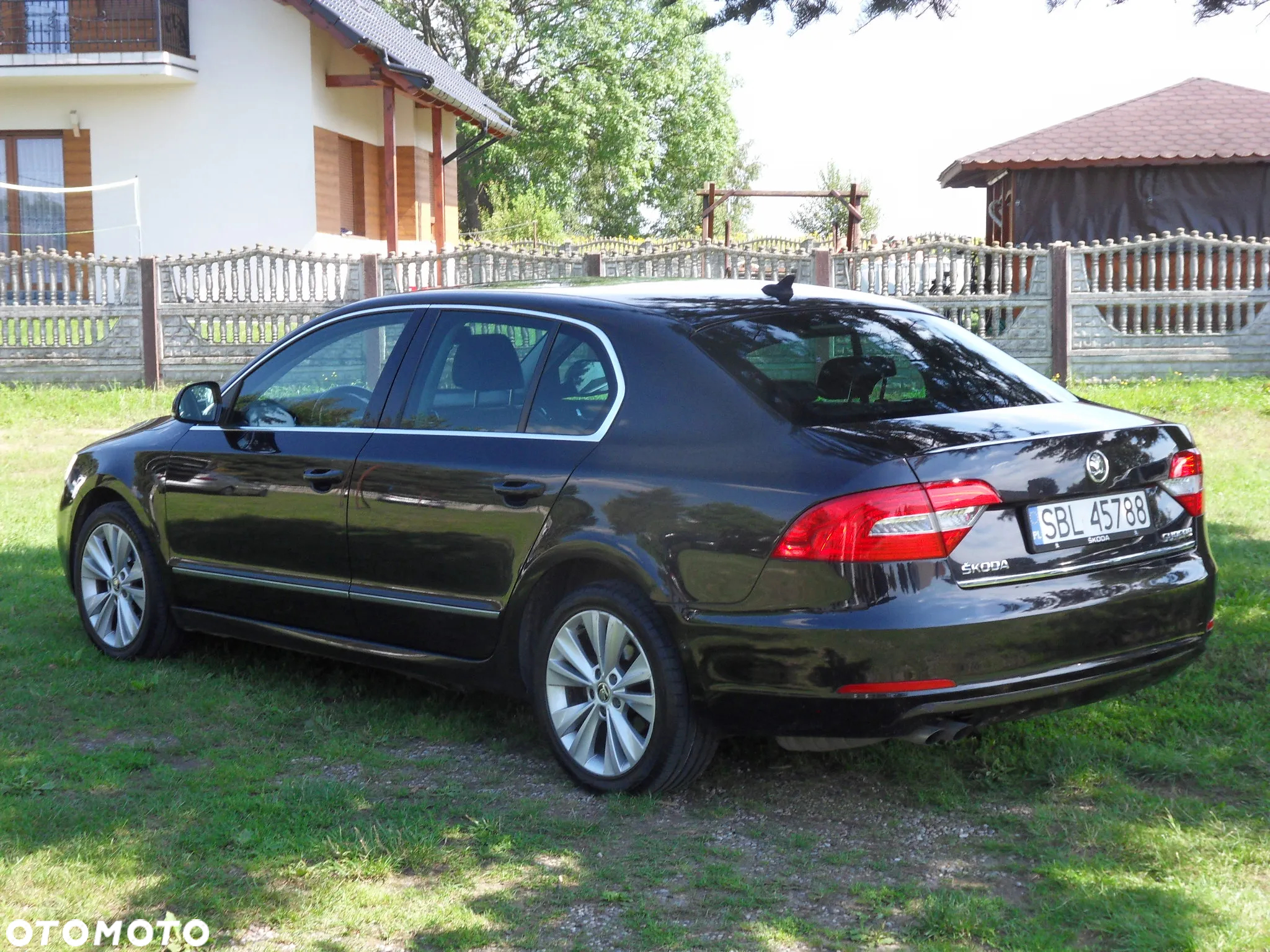 Skoda Superb 1.6 TDI Exclusive - 3