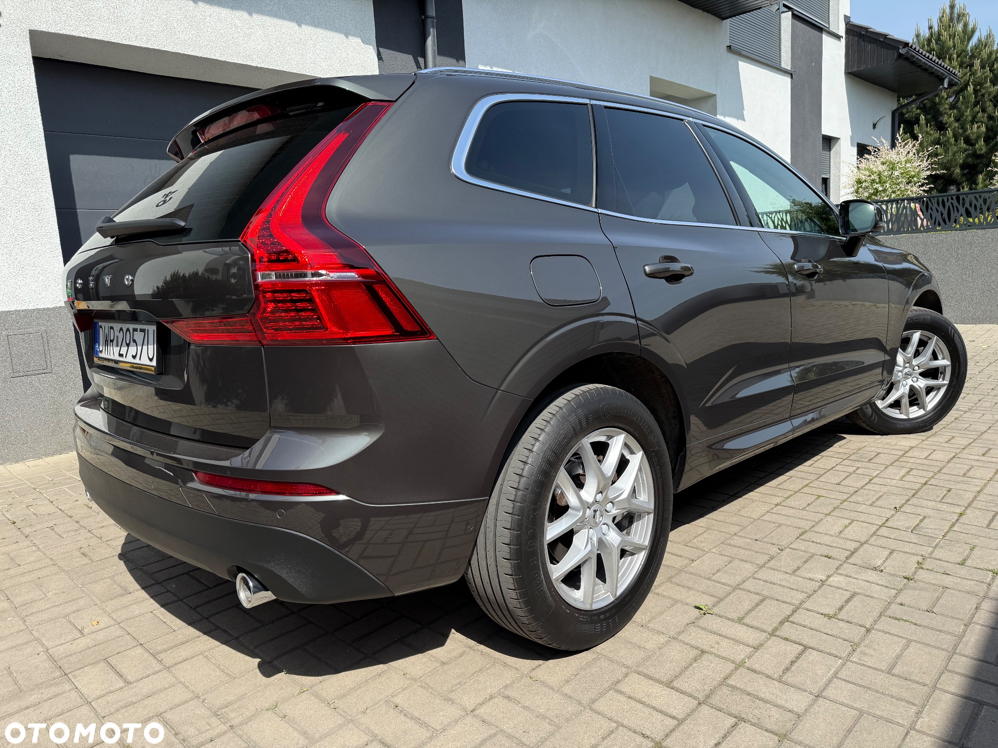 Volvo XC 60 D4 Geartronic Momentum Pro - 4