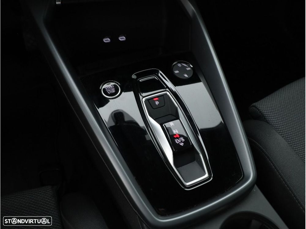Audi A3 Limousine 30 TFSI Advanced S tronic - 15
