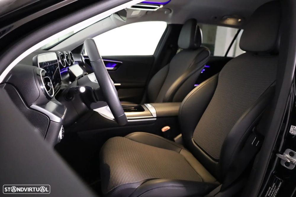 Mercedes-Benz C 300 e T 9G-TRONIC Avantgarde - 27