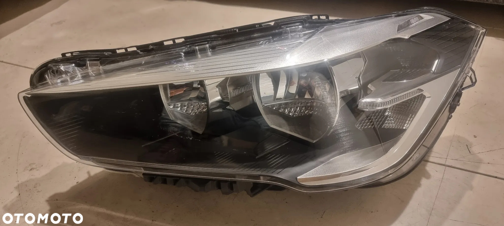 Lampa H7 przód lewa BMW X1 F48 - 2