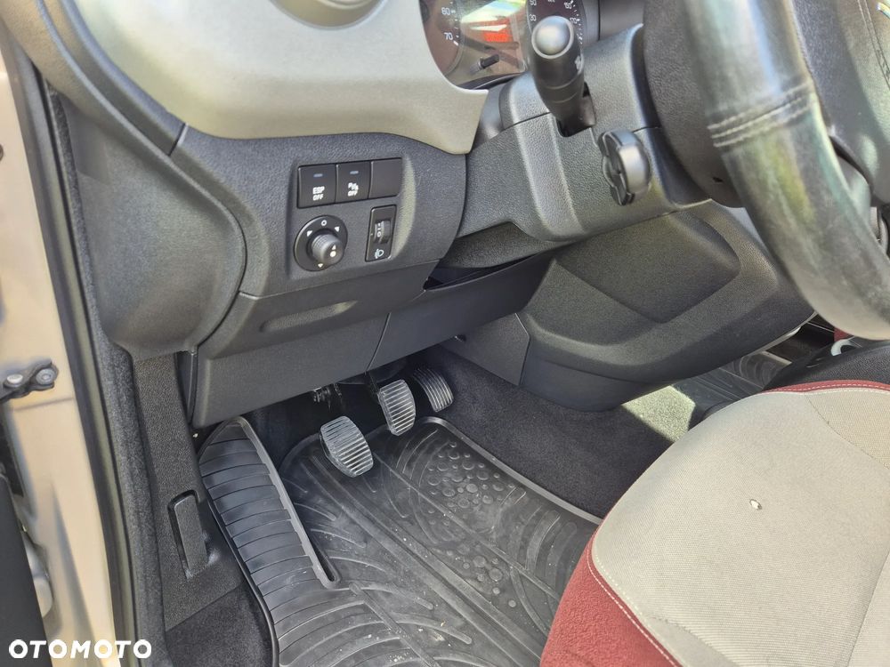 Citroën Berlingo 1.6 HDi 90 FAP Multispace - 30