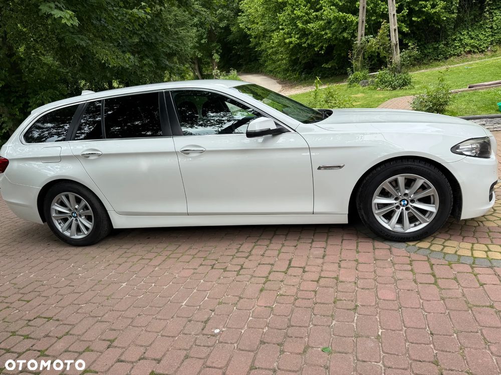 BMW Seria 5 520d xDrive - 5