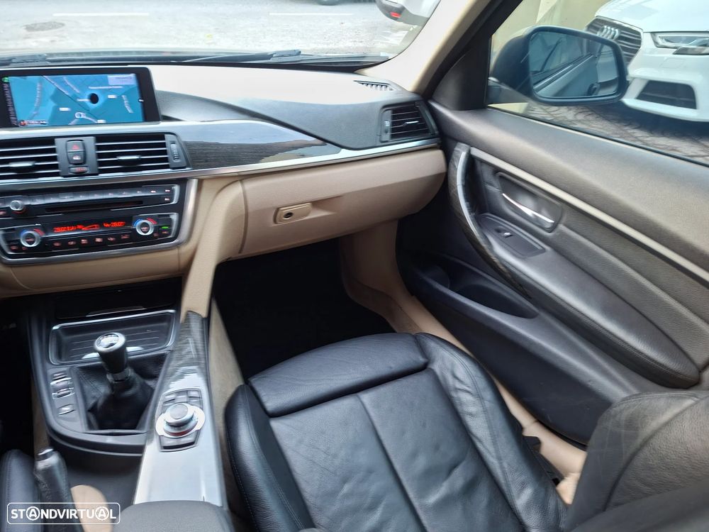 BMW 320 d DPF Blue Performance Edition Sport - 27