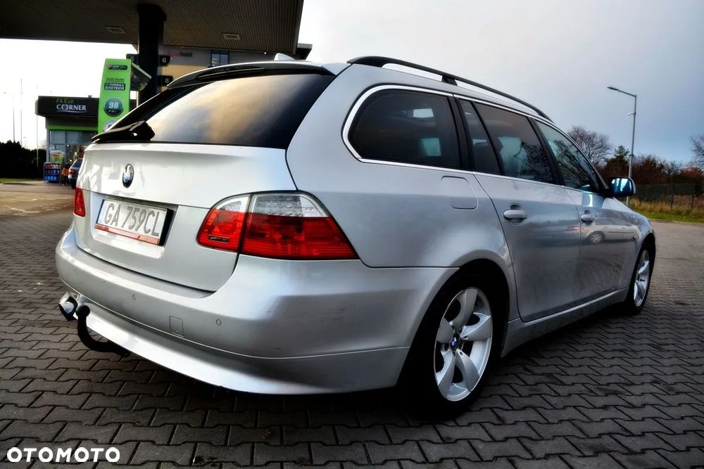 BMW Seria 5 520d - 16