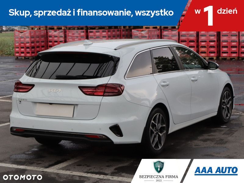 Kia Ceed - 7