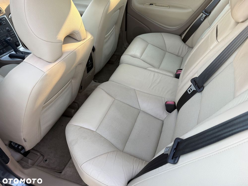 Volvo S60 2.4D Automatik Momentum - 14