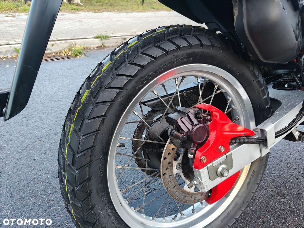 Kawasaki KLR - 19