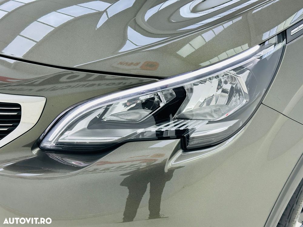 Peugeot 5008 PureTech 130 Allure - 10