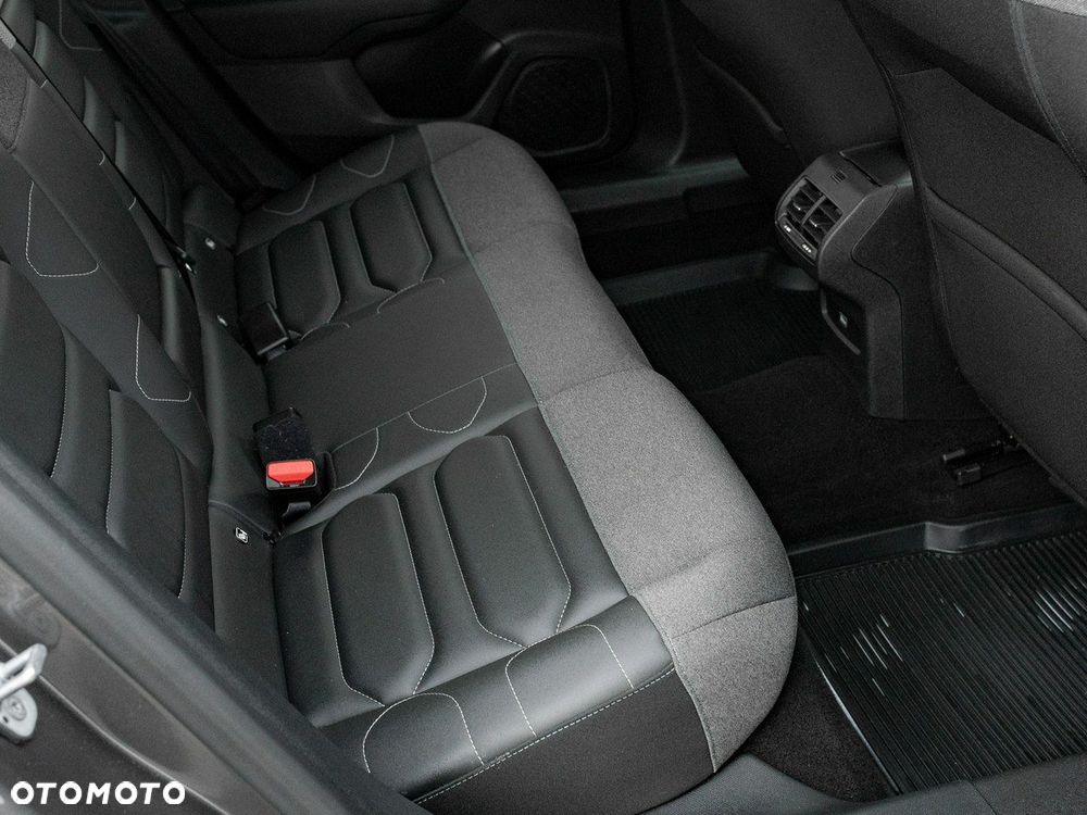 Citroën C4 1.2 PureTech Shine S&S EAT8 - 30