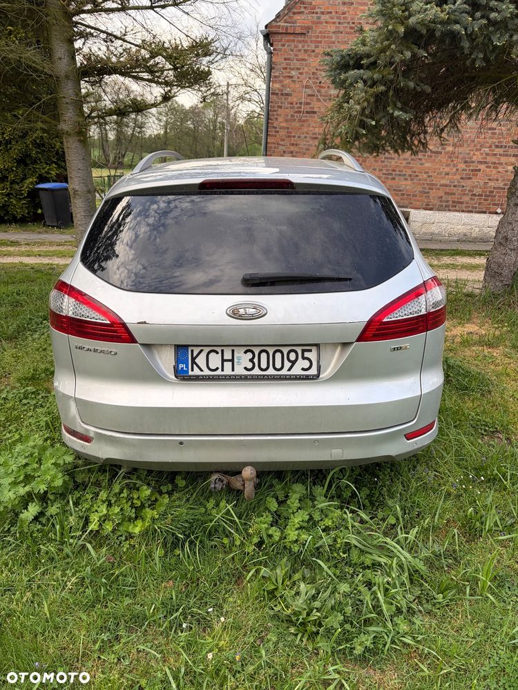 Ford Mondeo 2.0 TDCi Ambiente - 2