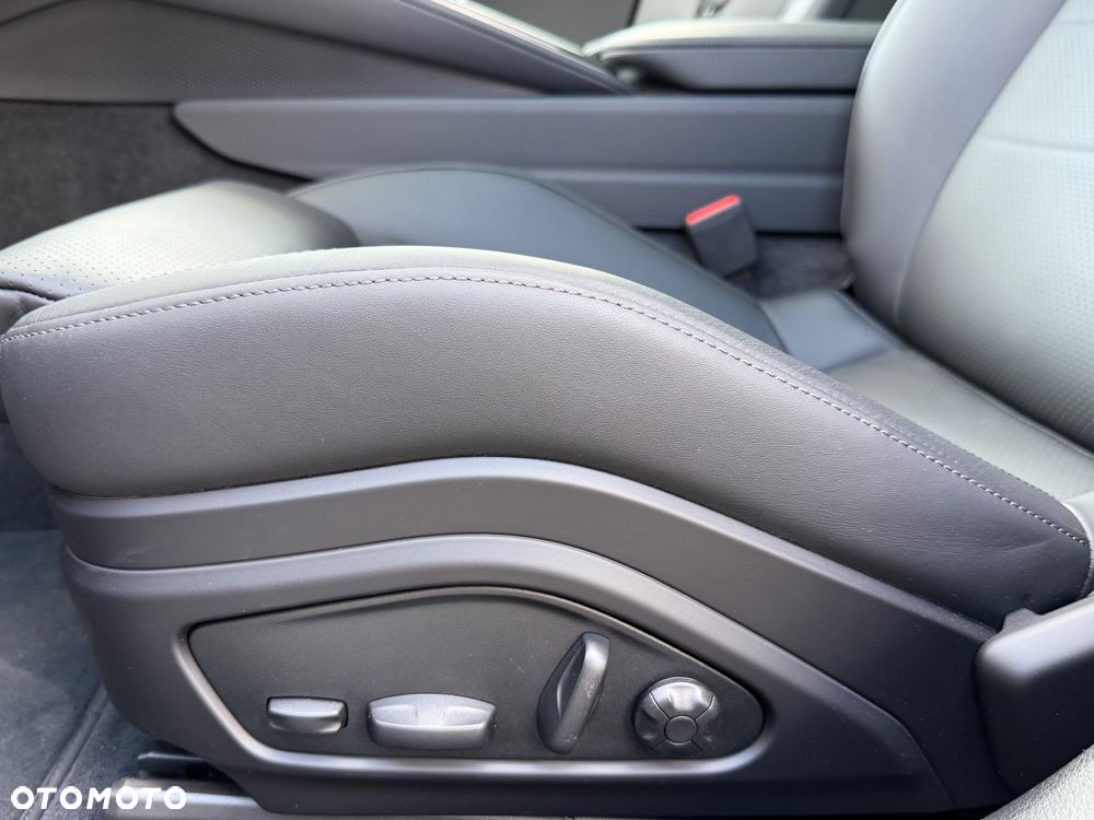 Porsche Panamera 4 E-Hybrid Executive - 15