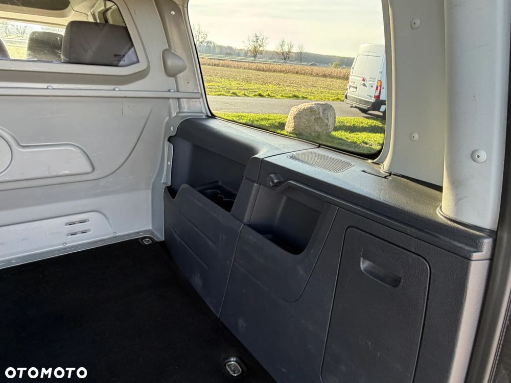 Volkswagen CADDY - 18