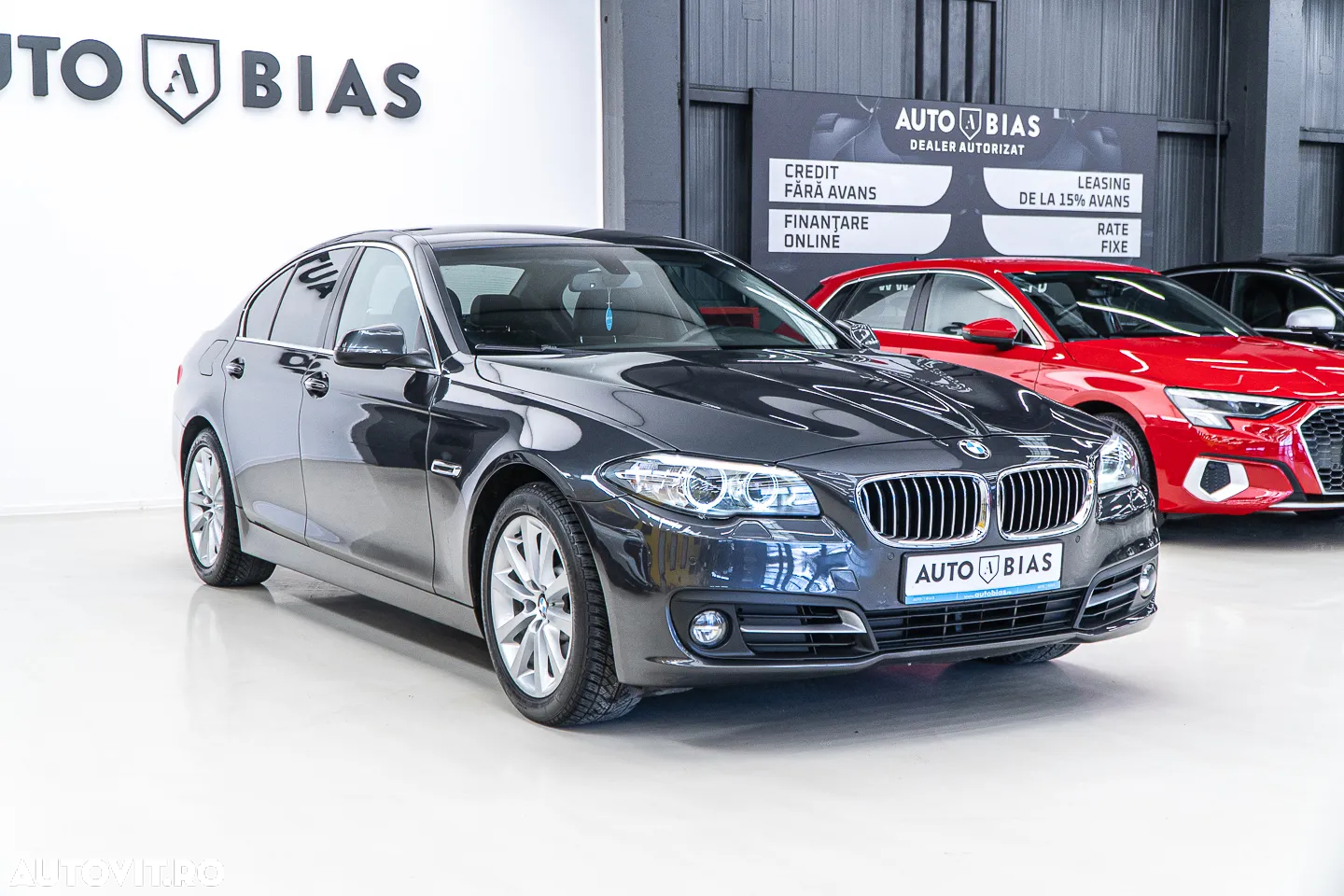 BMW Seria 5 525d xDrive Aut. Luxury Line - 4