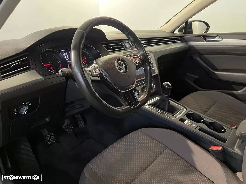 VW Passat Variant 1.6 TDI (BlueMotion ) Comfortline - 13