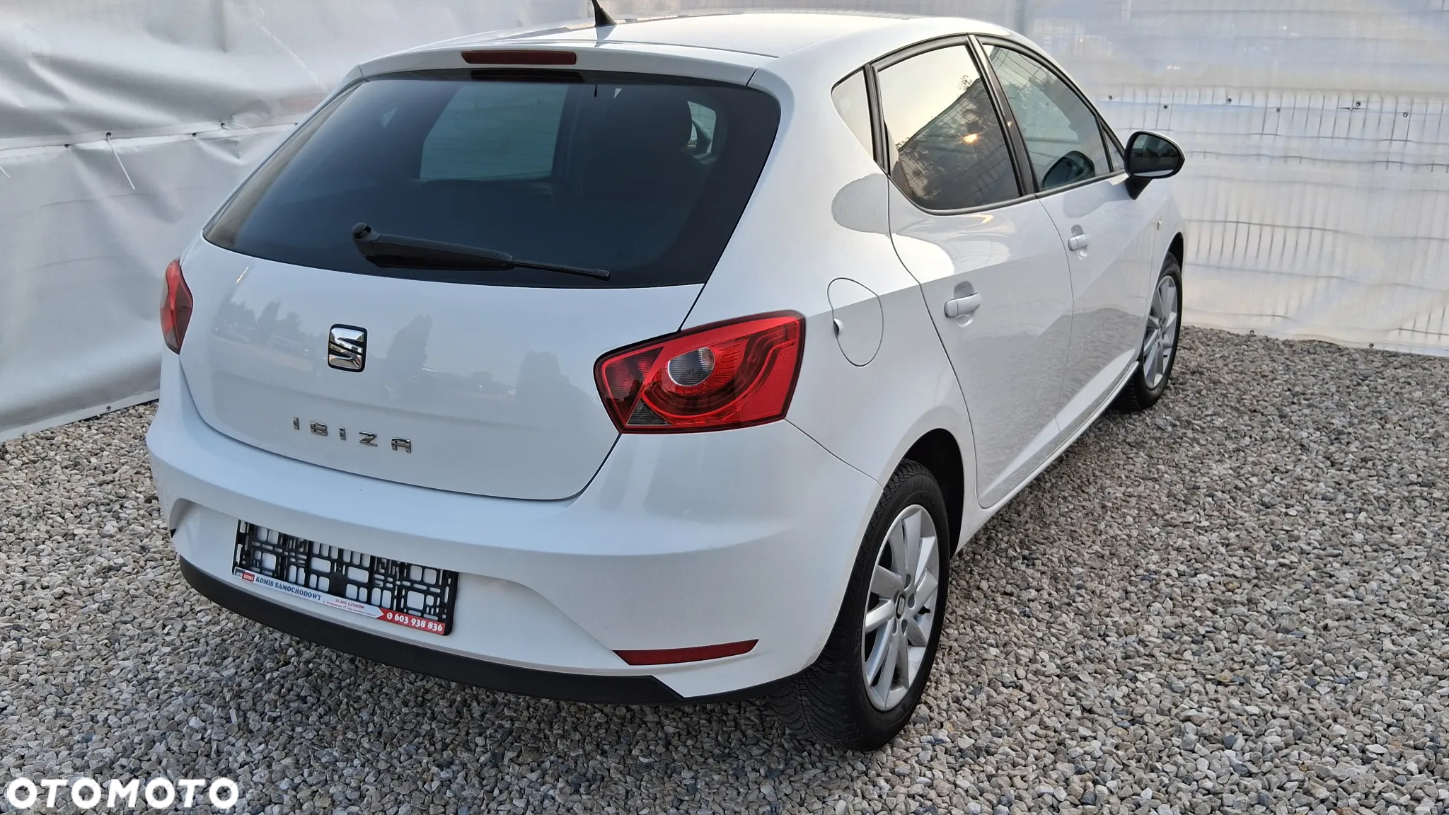Seat Ibiza 1.4 16V Stylance - 4