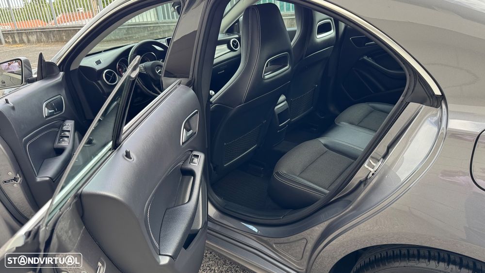 Mercedes-Benz CLA 180 d BlueEFFICIENCY Edition - 8