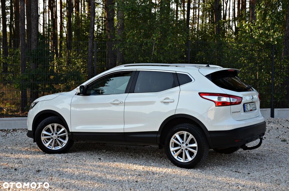 Nissan Qashqai 1.6 DCi 4x4 Tekna - 21