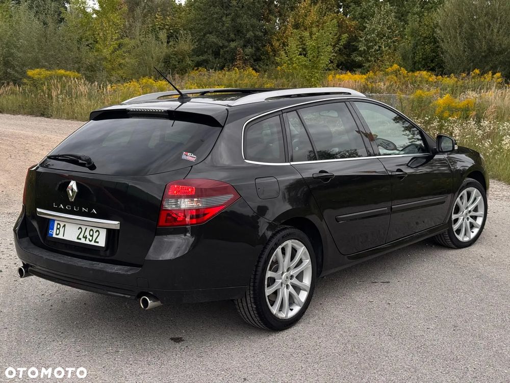 Renault Laguna dCi 150 FAP GT - 18