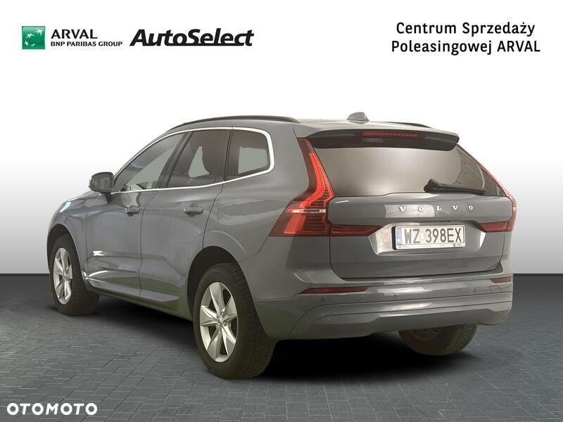 Volvo XC 60 B4 D AWD Momentum Pro - 3