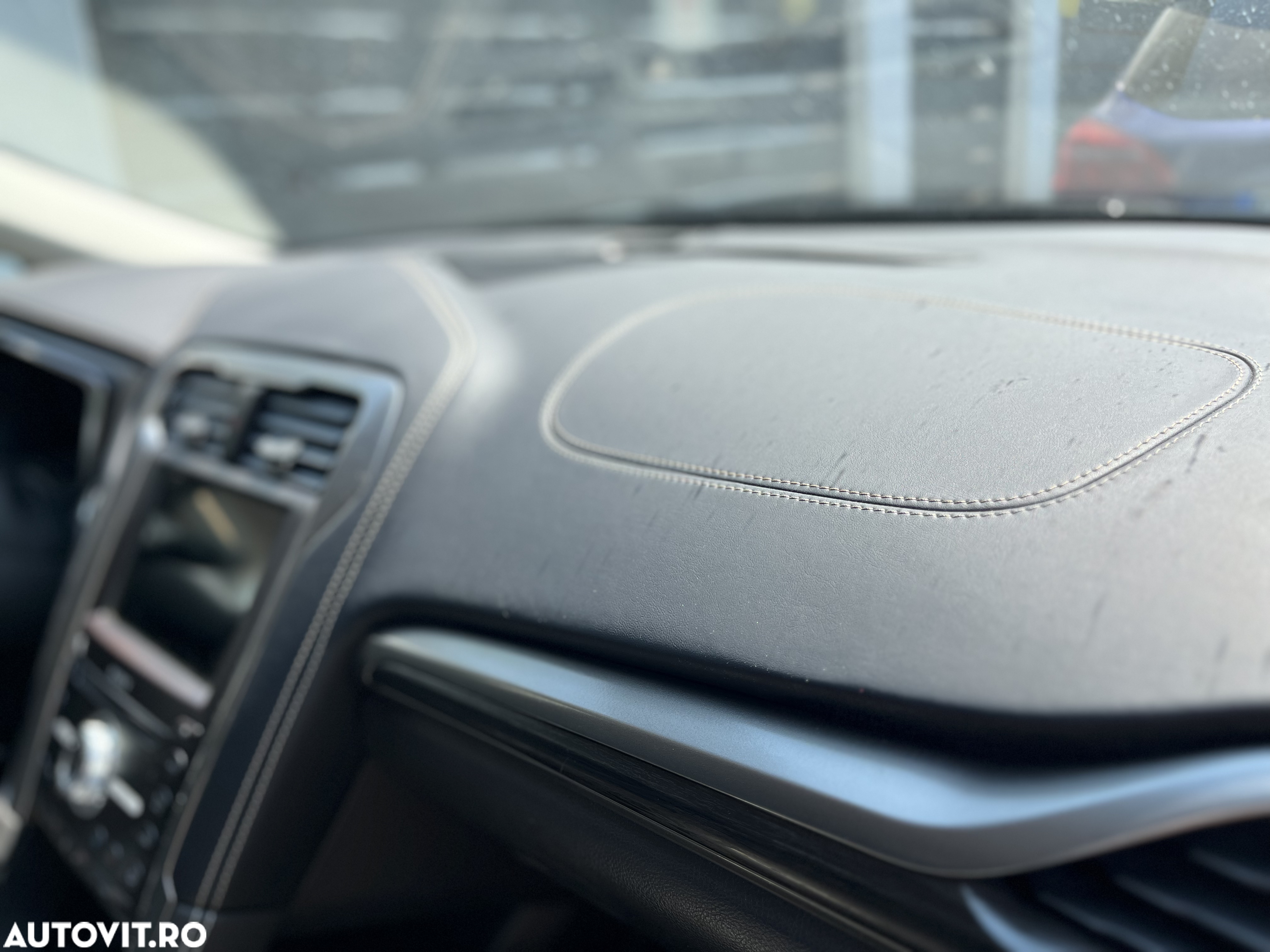 Ford Mondeo 2.0 HEV Vignale - 16