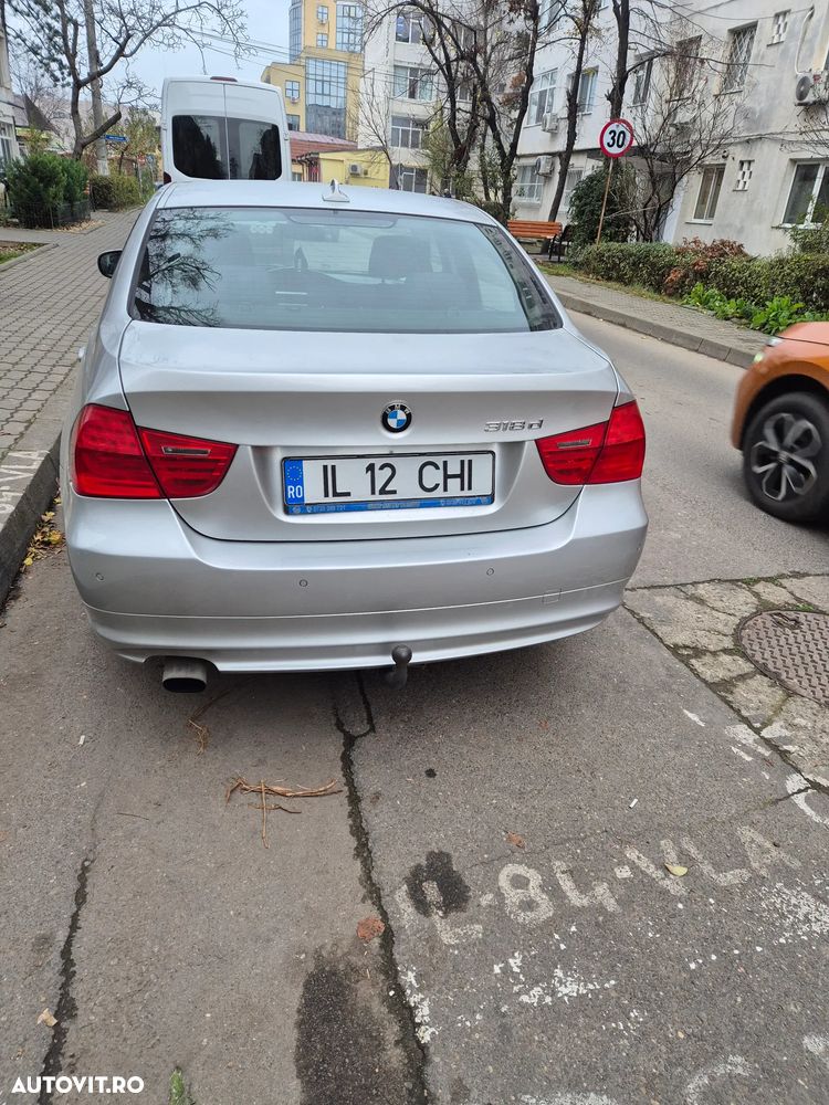 BMW Seria 3 318d - 3
