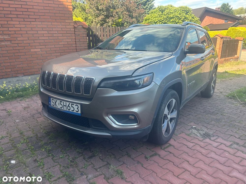 Jeep Cherokee - 2