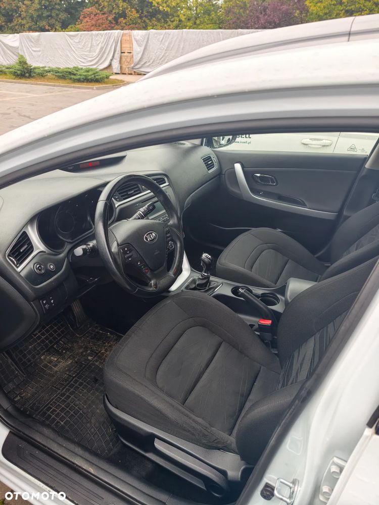 Kia Rio 1.2 M - 4