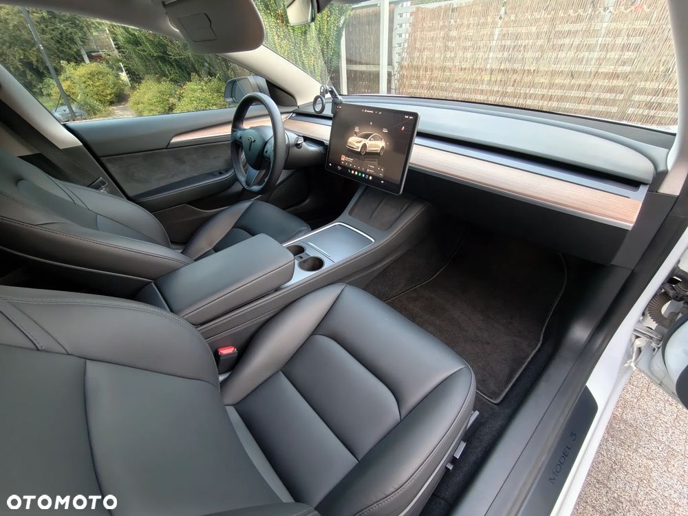 Tesla Model 3 Performance AWD - 9