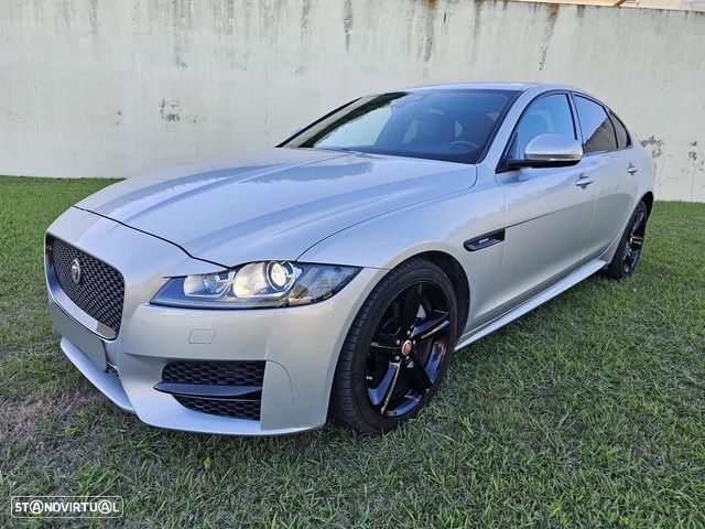 Jaguar XF 2.0 D R-Sport AWD - 5