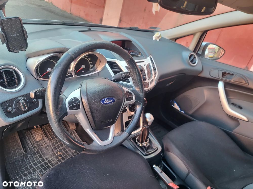 Ford Fiesta 1.4 TDCi Titanium - 5