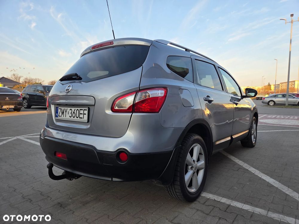 Nissan Qashqai 2.0 dCi 4 x 4 DPF tekna - 8